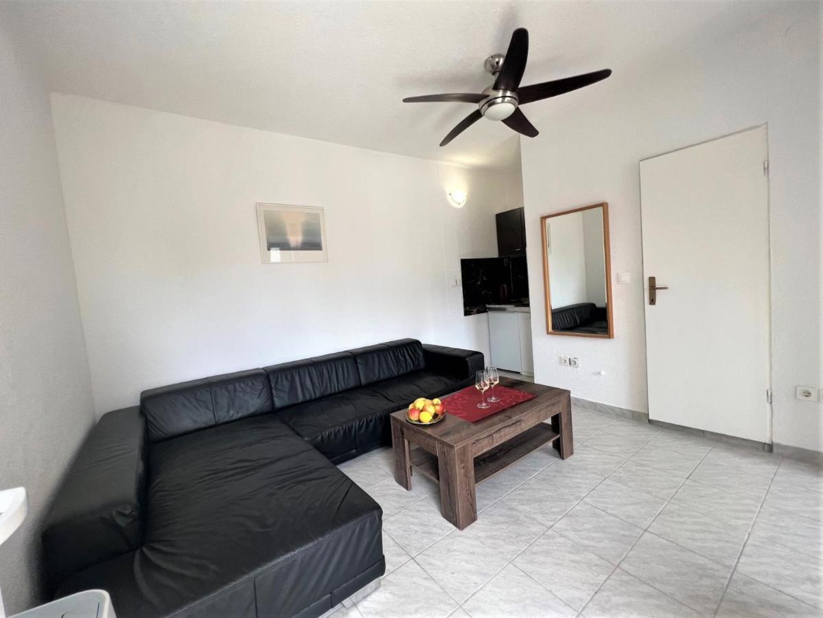 Apartments Melek Medulin Kültér fotó