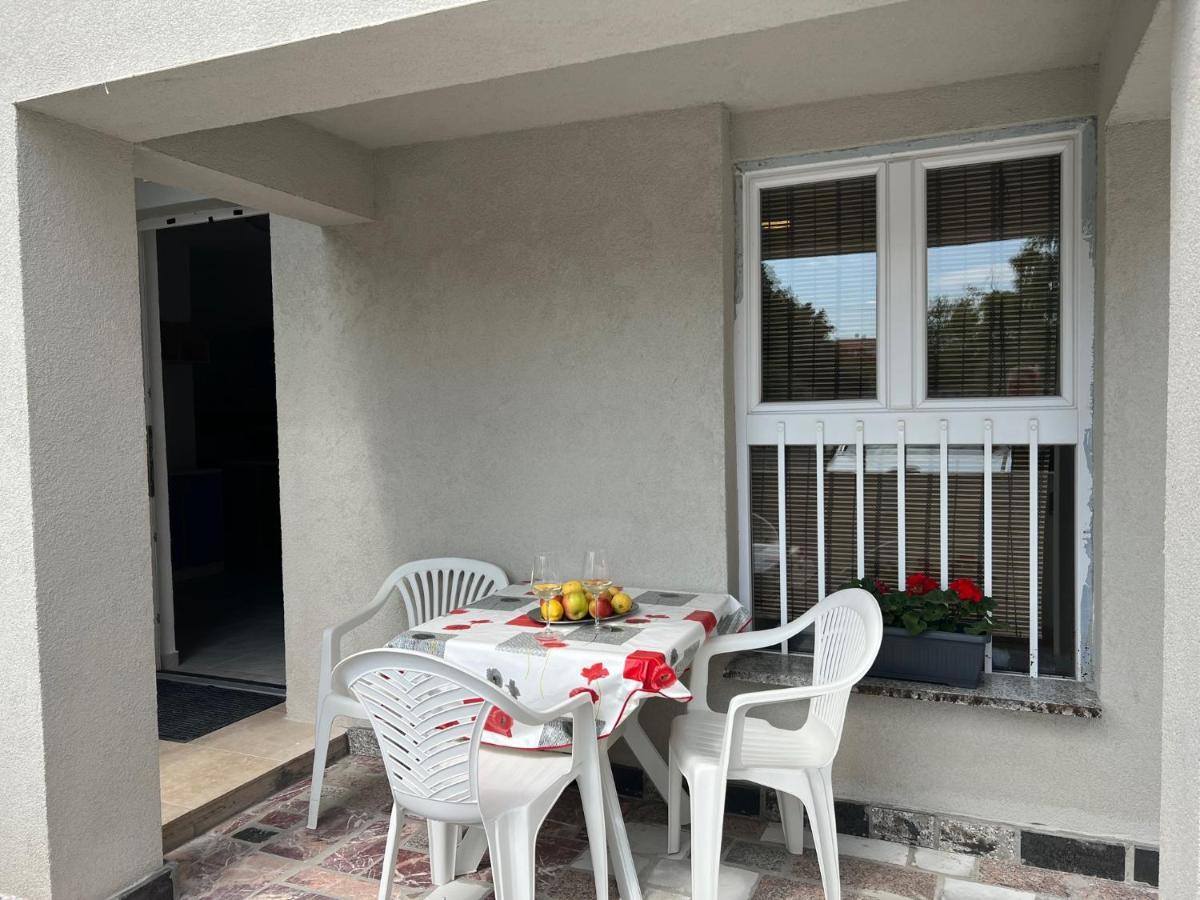 Apartments Melek Medulin Kültér fotó