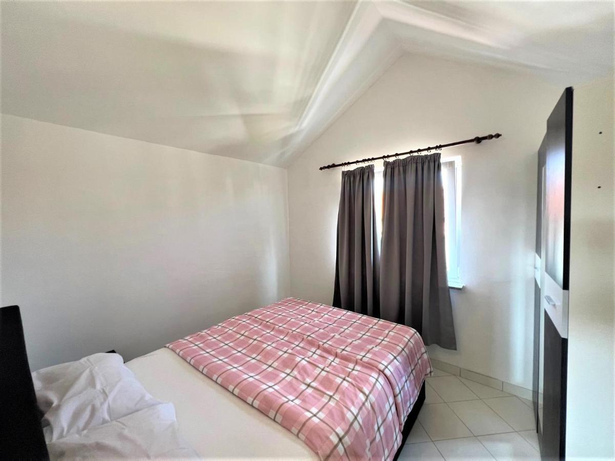 Apartments Melek Medulin Kültér fotó