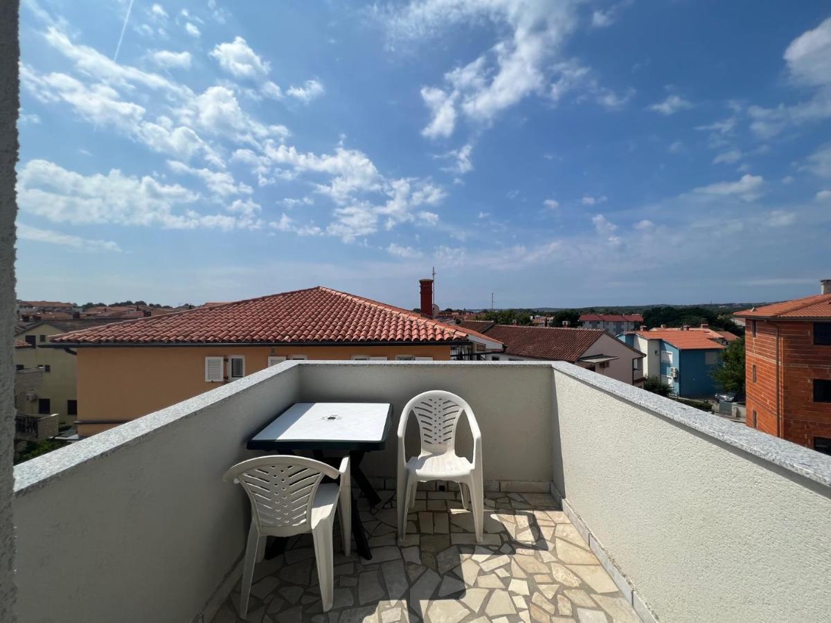 Apartments Melek Medulin Kültér fotó