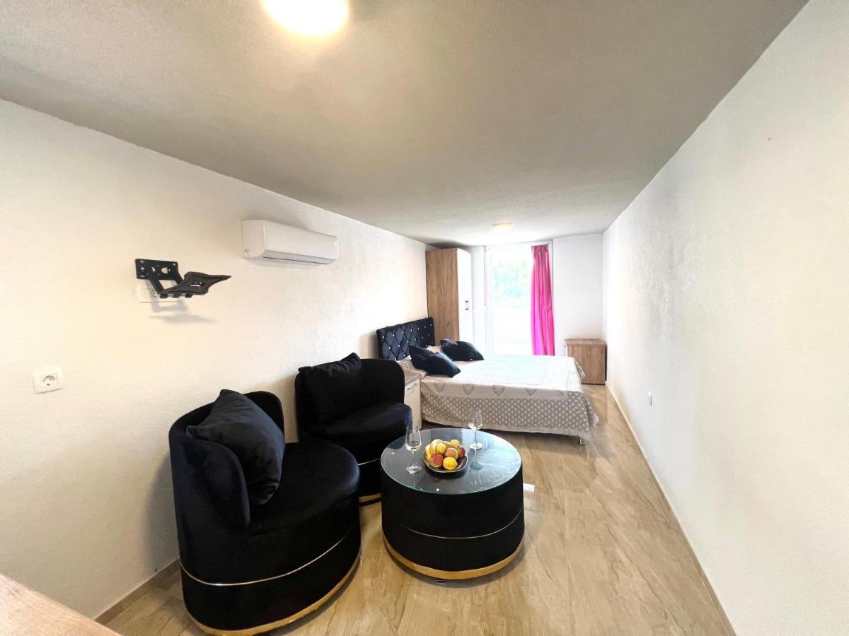 Apartments Melek Medulin Kültér fotó